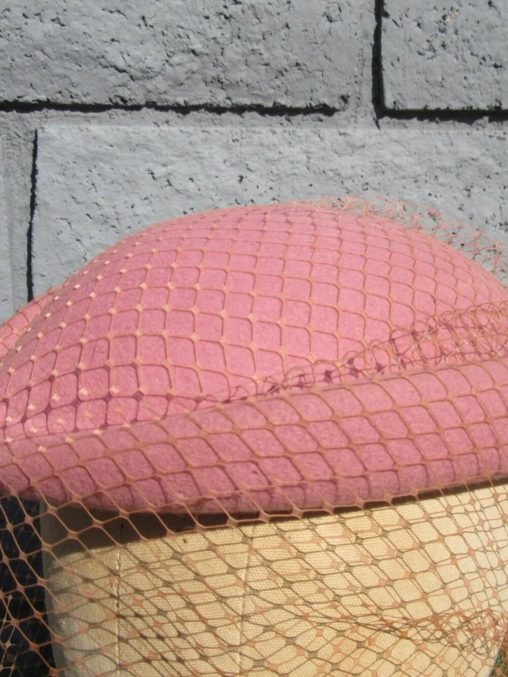 Gucci Agnes Lapin Pink Felt Hat w/ Veil Netting Size Small 56